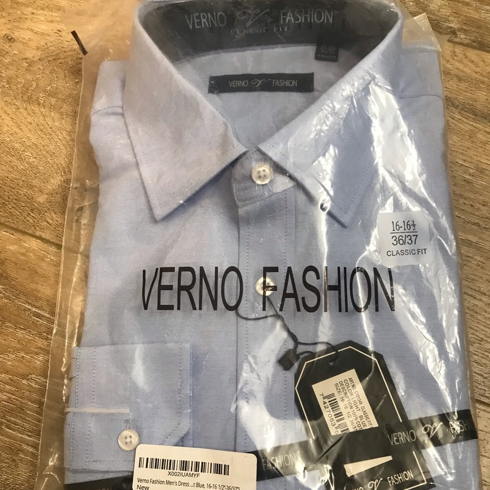 NWT Men’s dress blue shirt, long sleeve